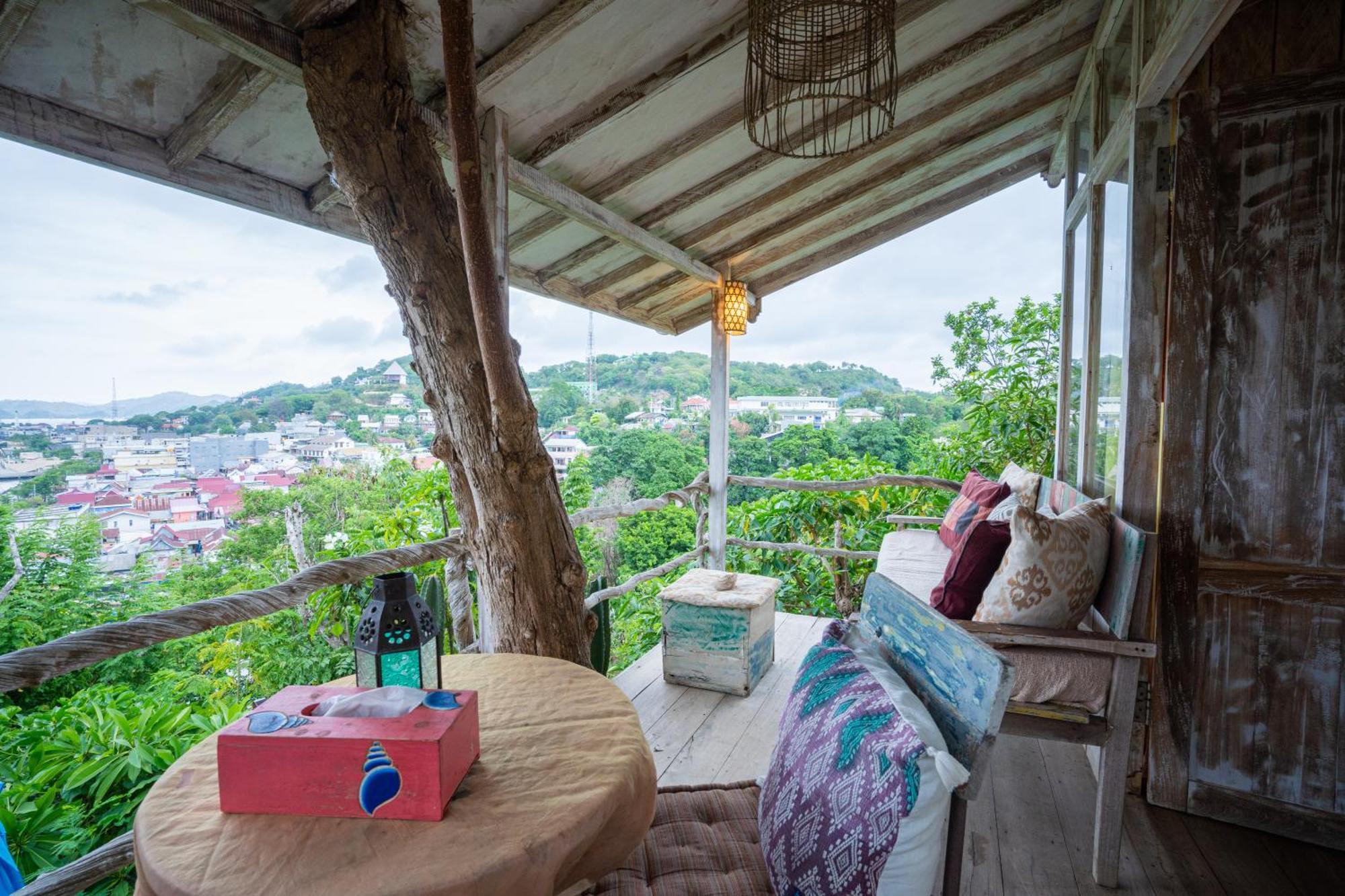 Selini Hills Hotel Labuan Bajo Luaran gambar