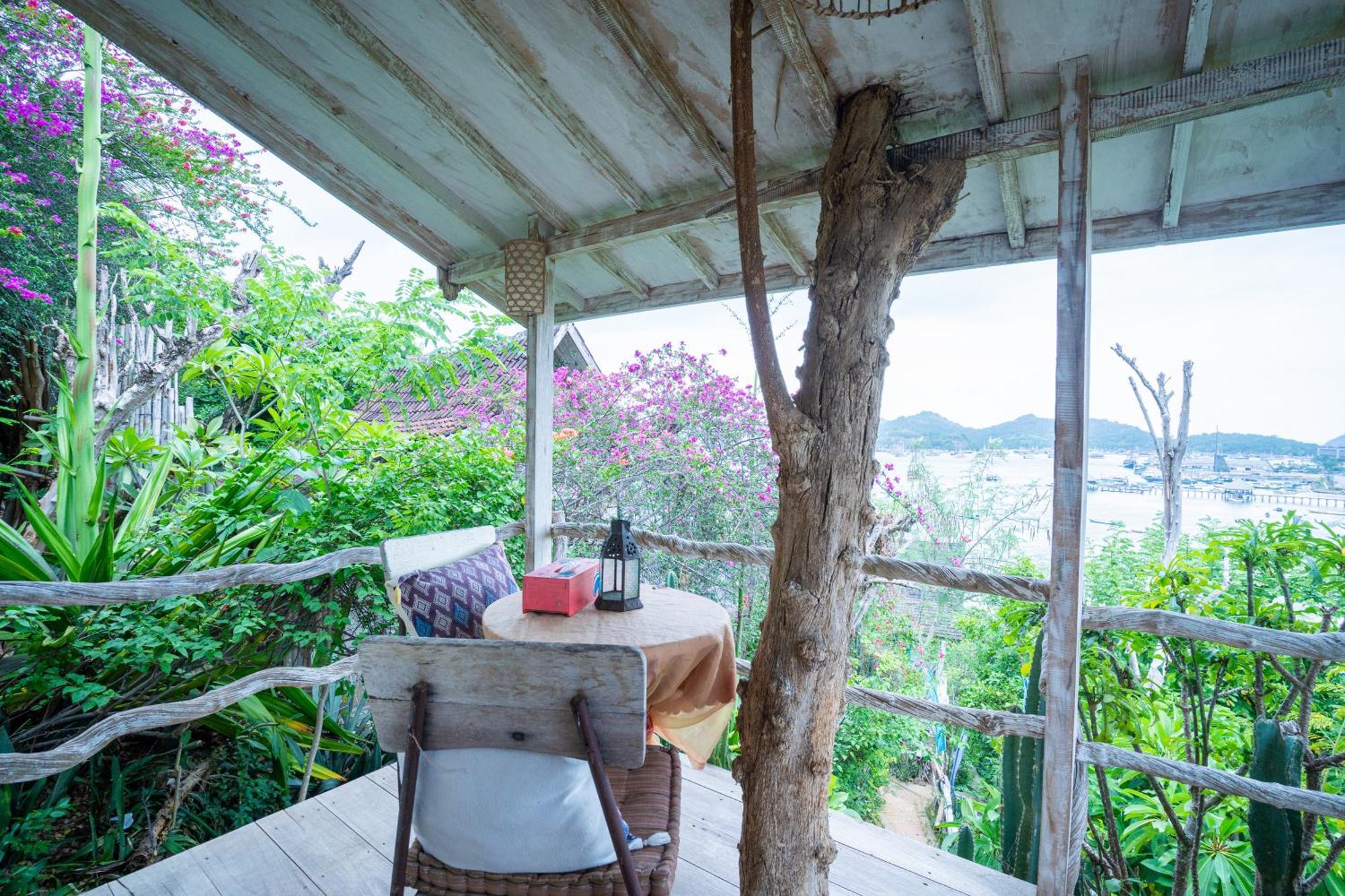 Selini Hills Hotel Labuan Bajo Luaran gambar