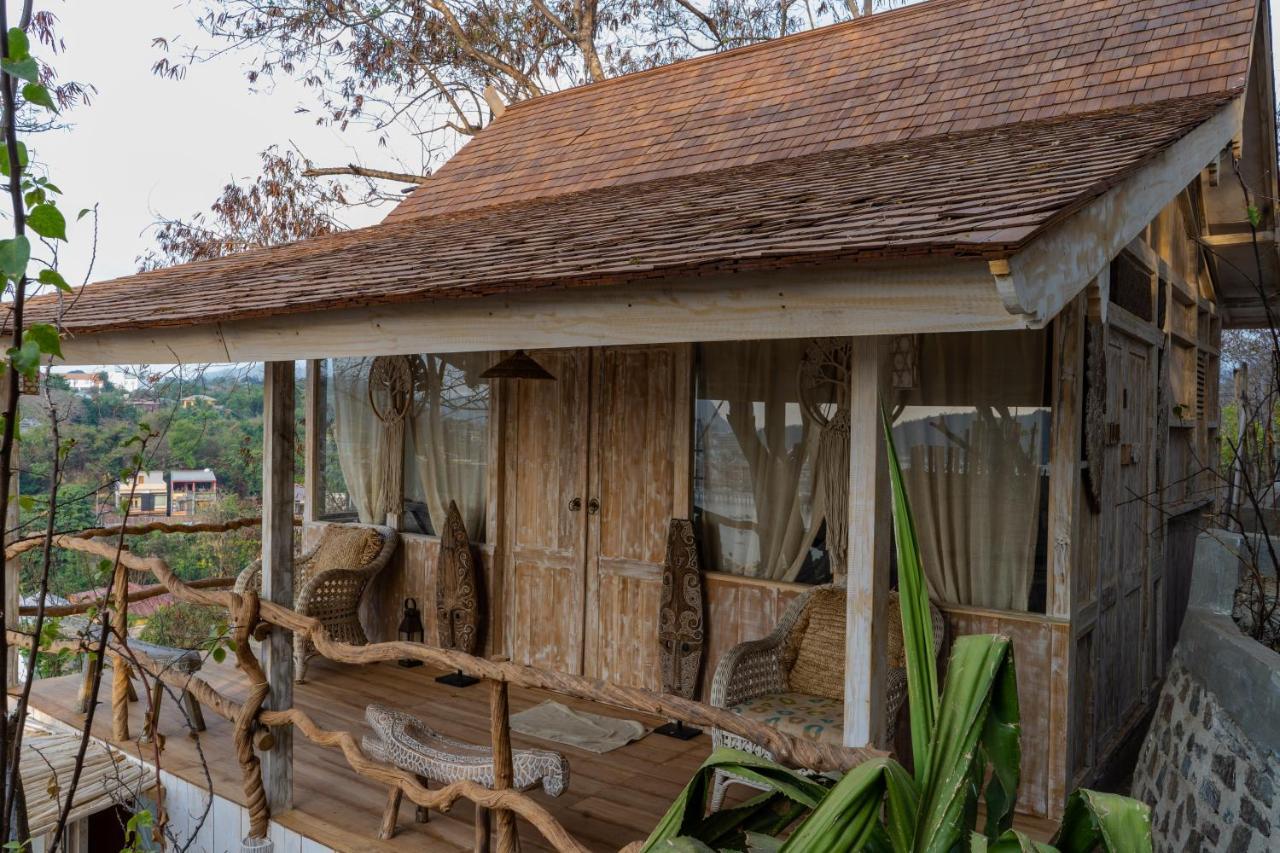 Selini Hills Hotel Labuan Bajo Luaran gambar